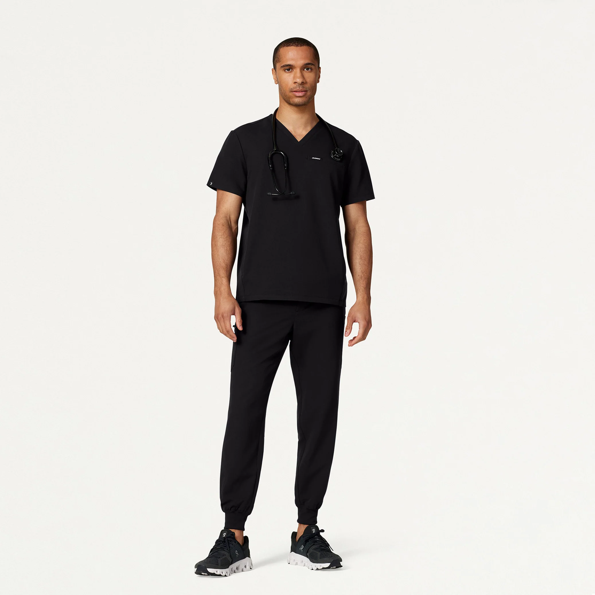 Osmo 8-Pocket Scrub Jogger - Black - Image 2