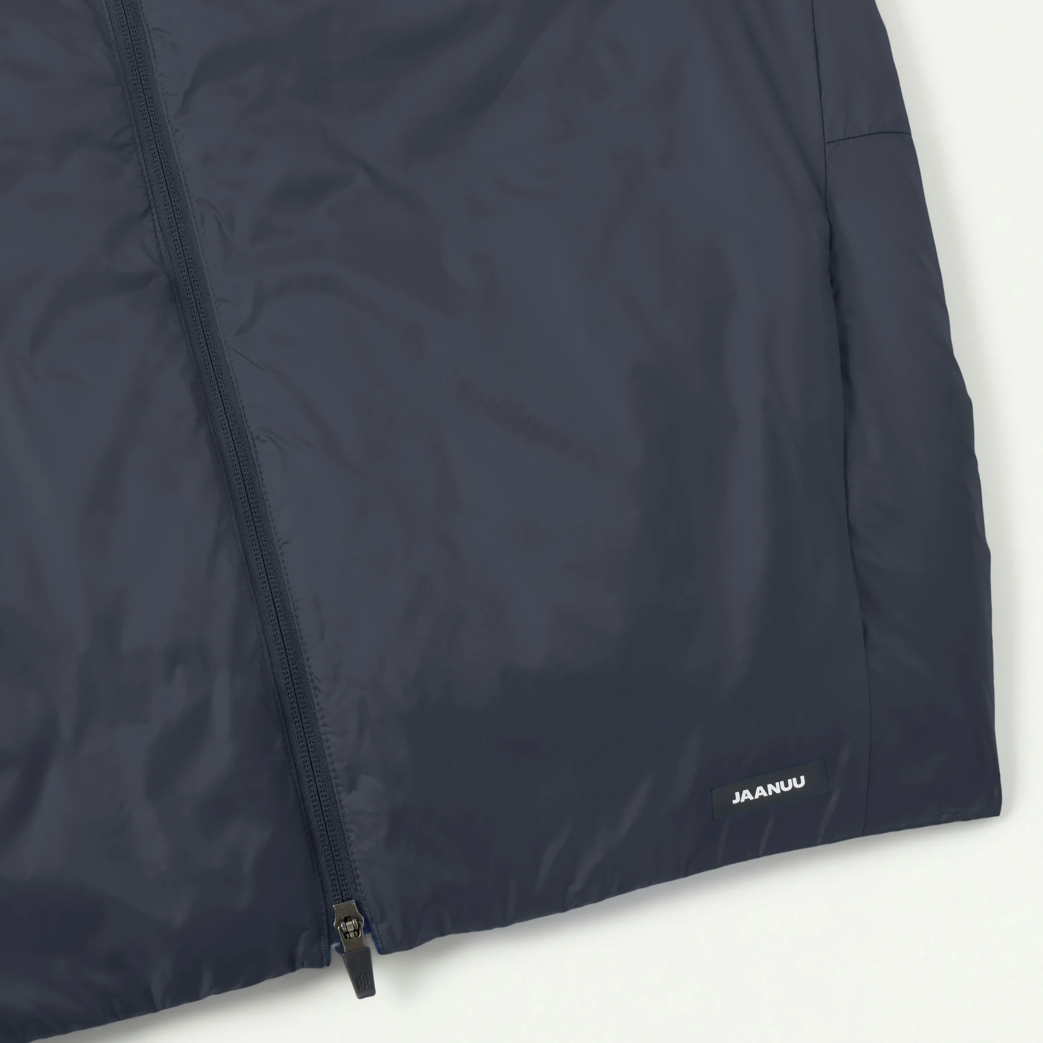 Phantom Insulated Vest - Carbon Gray - Image 7