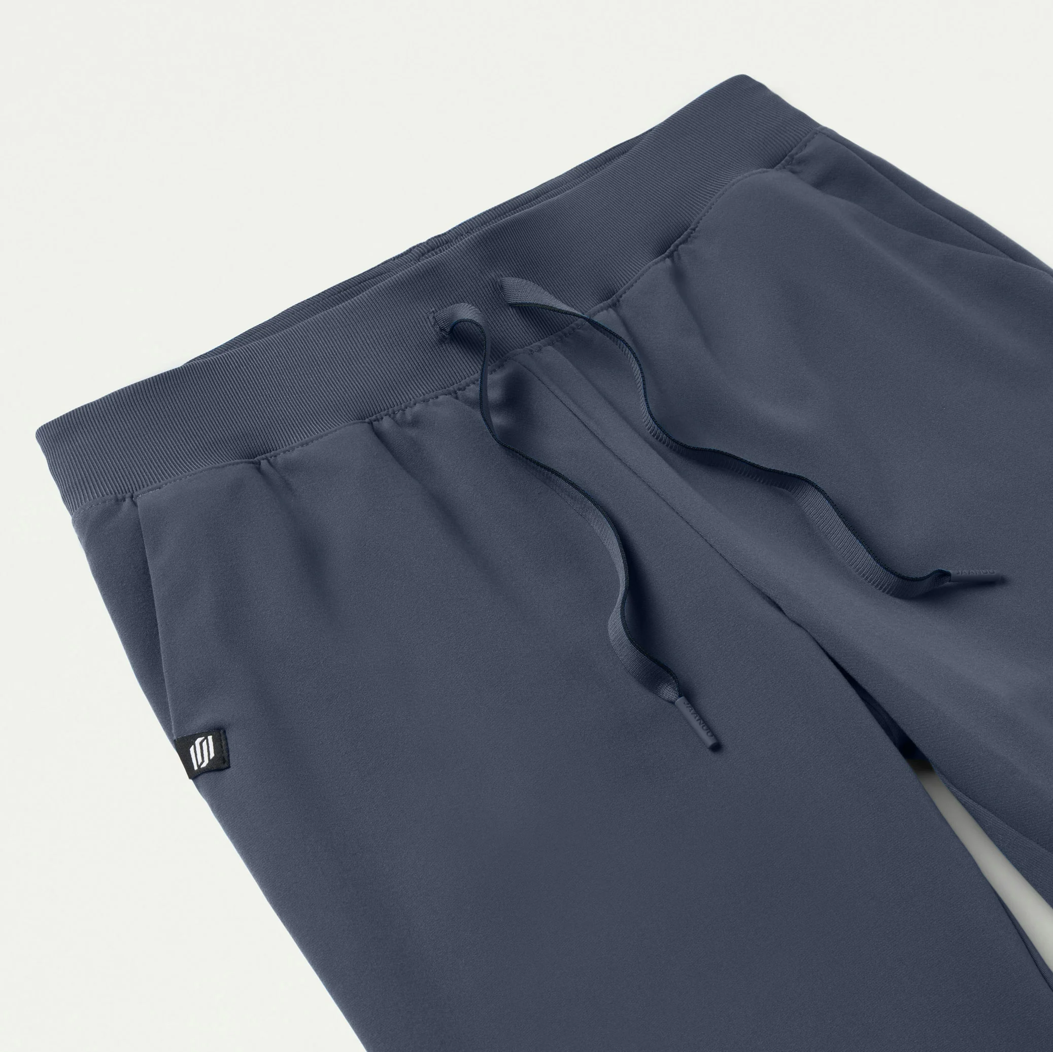 The Bravais Essential Scrub Set - Carbon Gray - Image 2