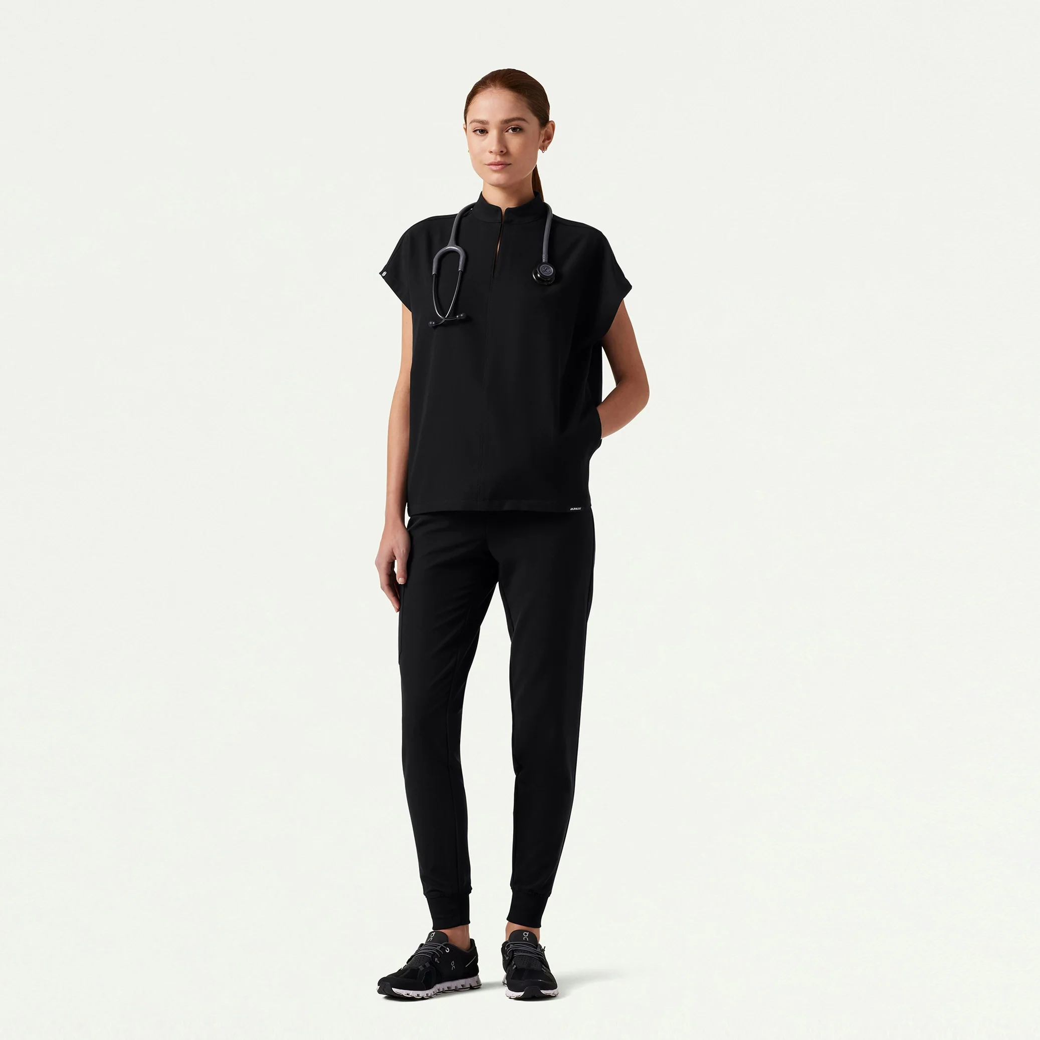The Davie Essential Scrub Set - Black