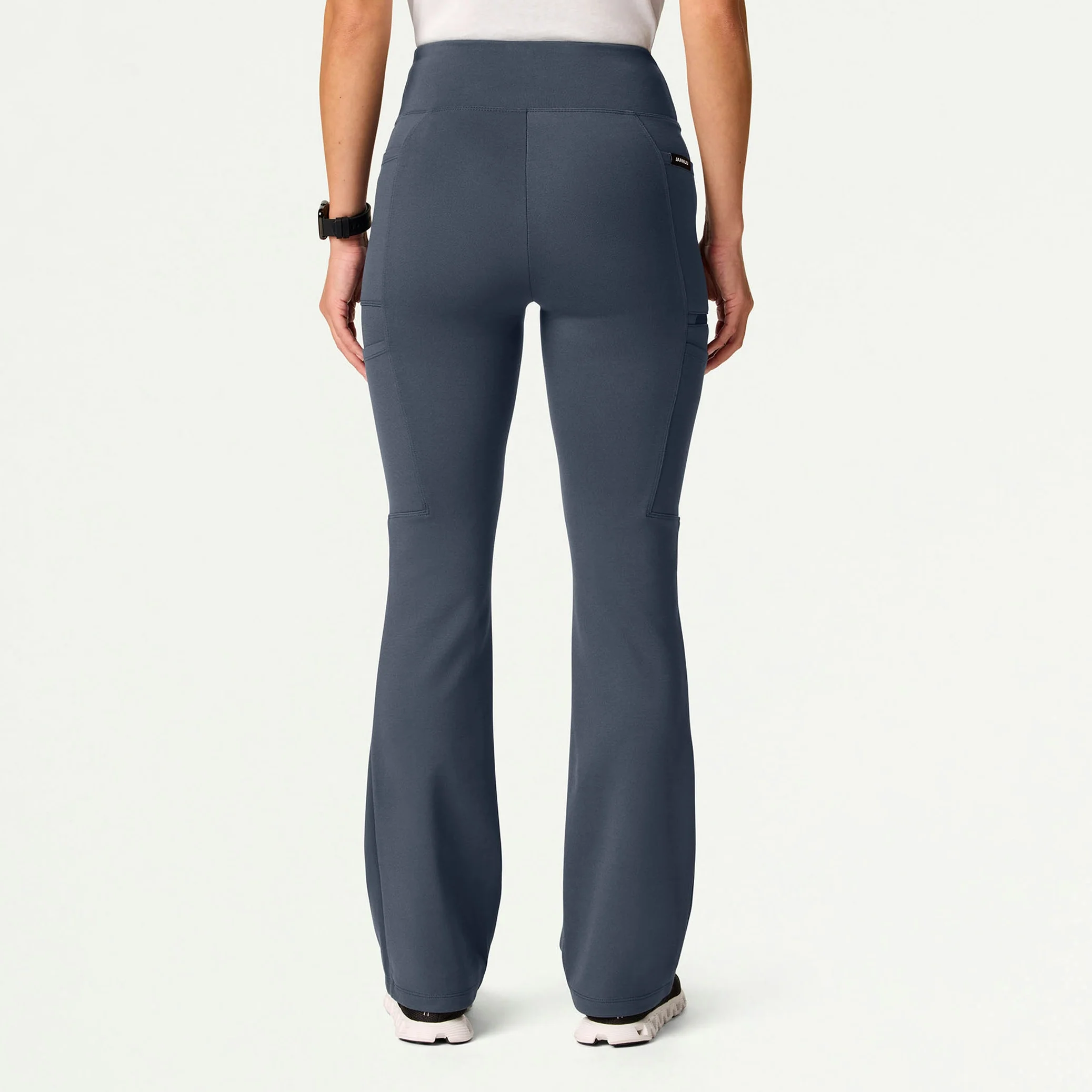 The Davy Essential Scrub Set - Carbon Gray - Image 2