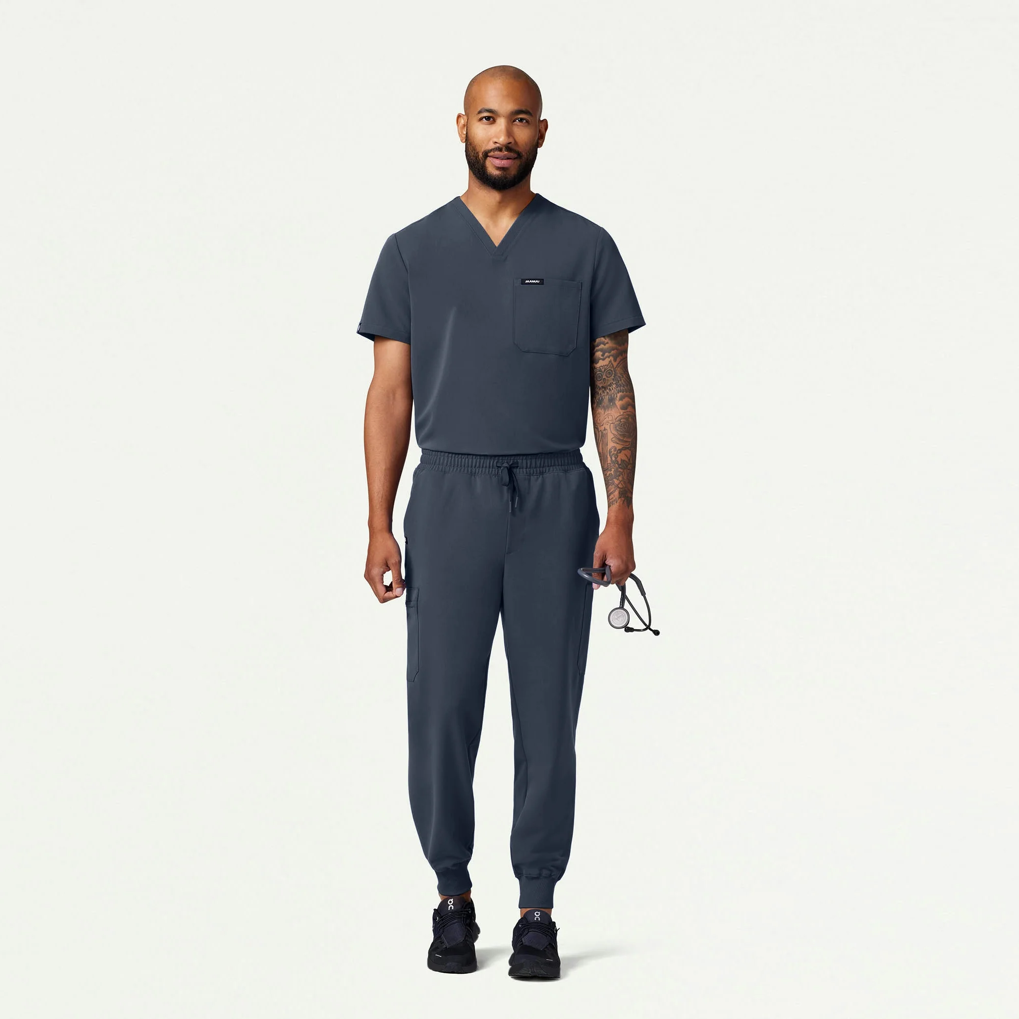 The Performance Scrub Set - Carbon Gray