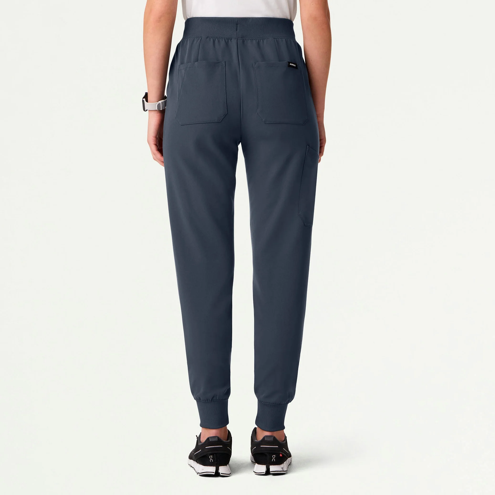 The Sersi Essential Scrub Set - Carbon Gray - Image 2