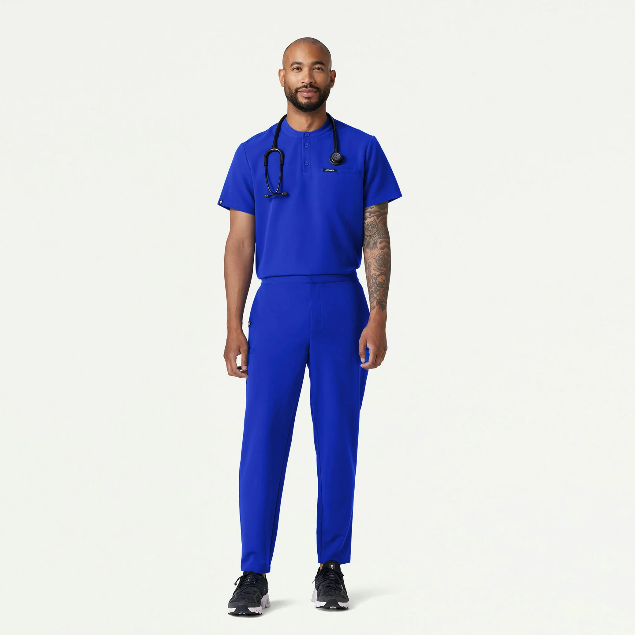 The Thom Essential Scrub Set - Electric Blue