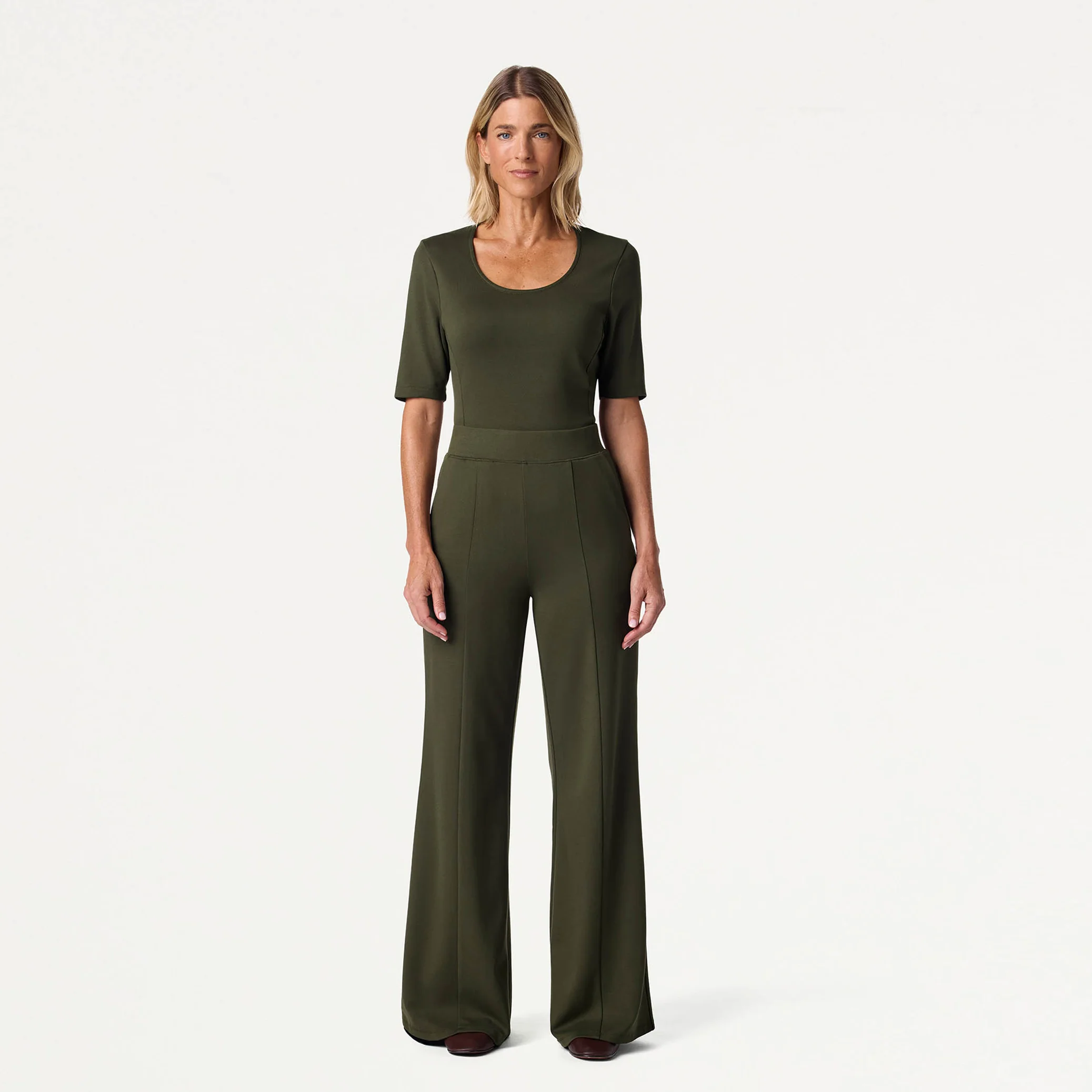 The Go Wide UltraSOFT™ Scrub Set - Deep Olive