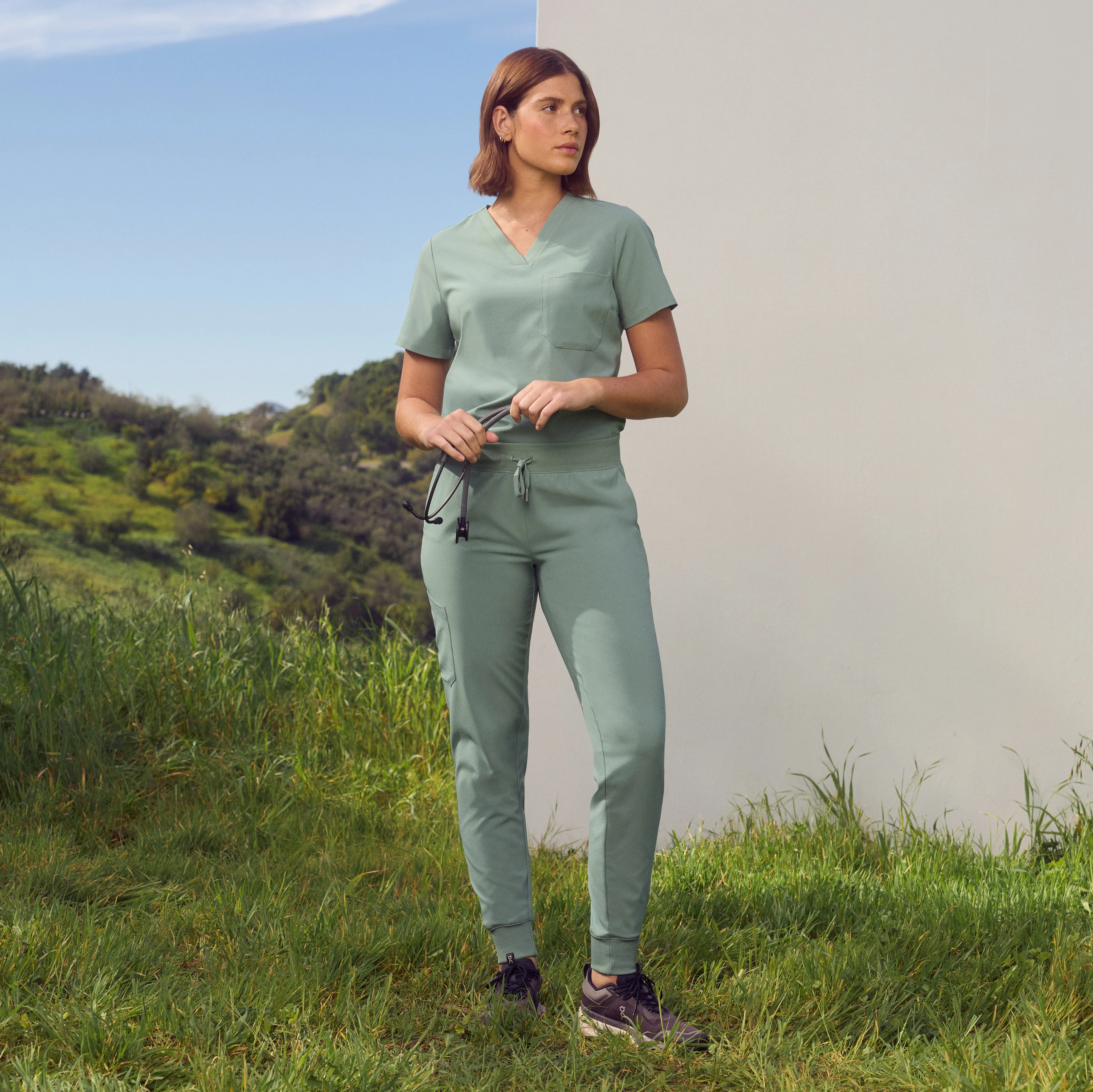 Arden Slim Scrub Jogger - Sage