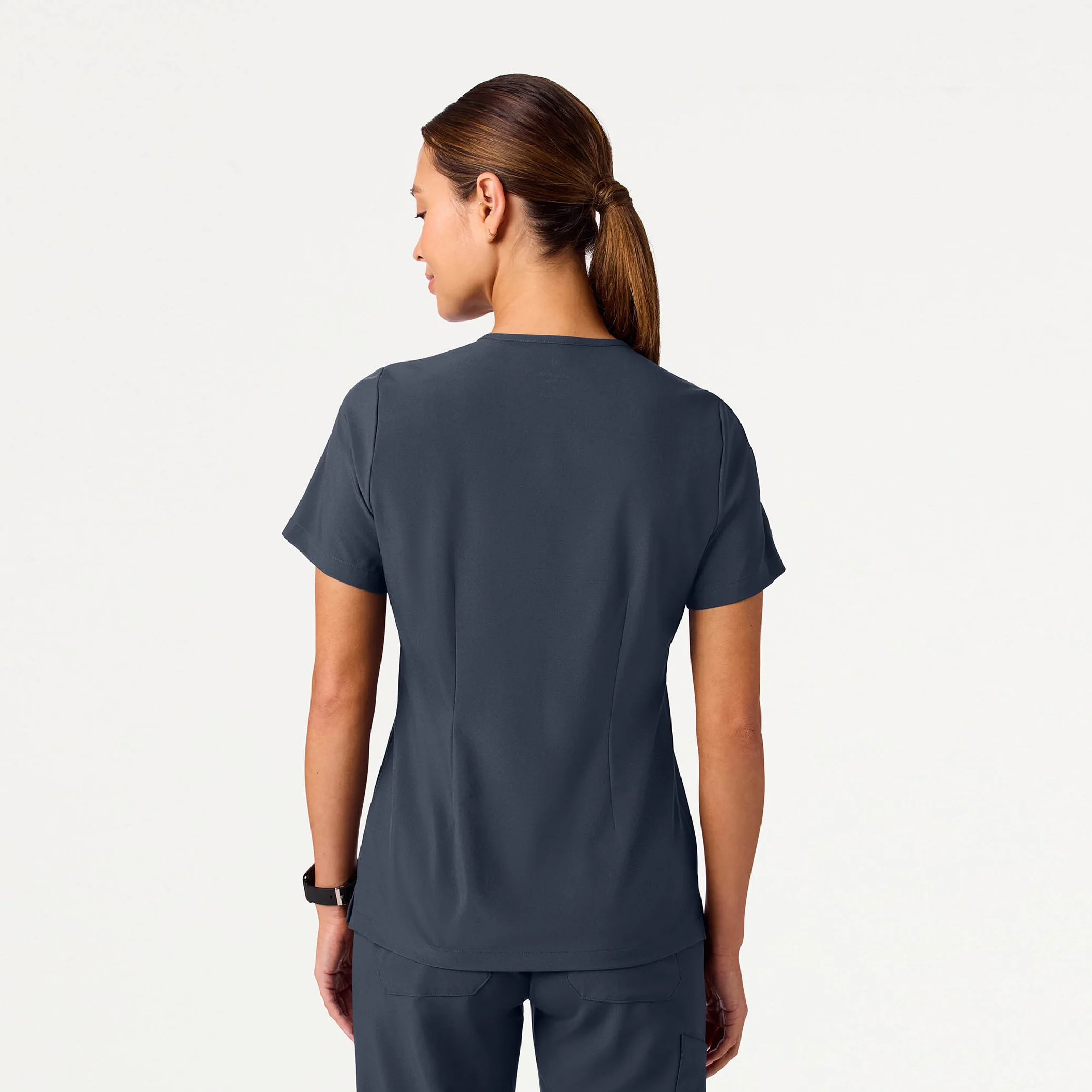 Harlow Slim 1-Pocket Scrub Top - Carbon Gray - Image 4