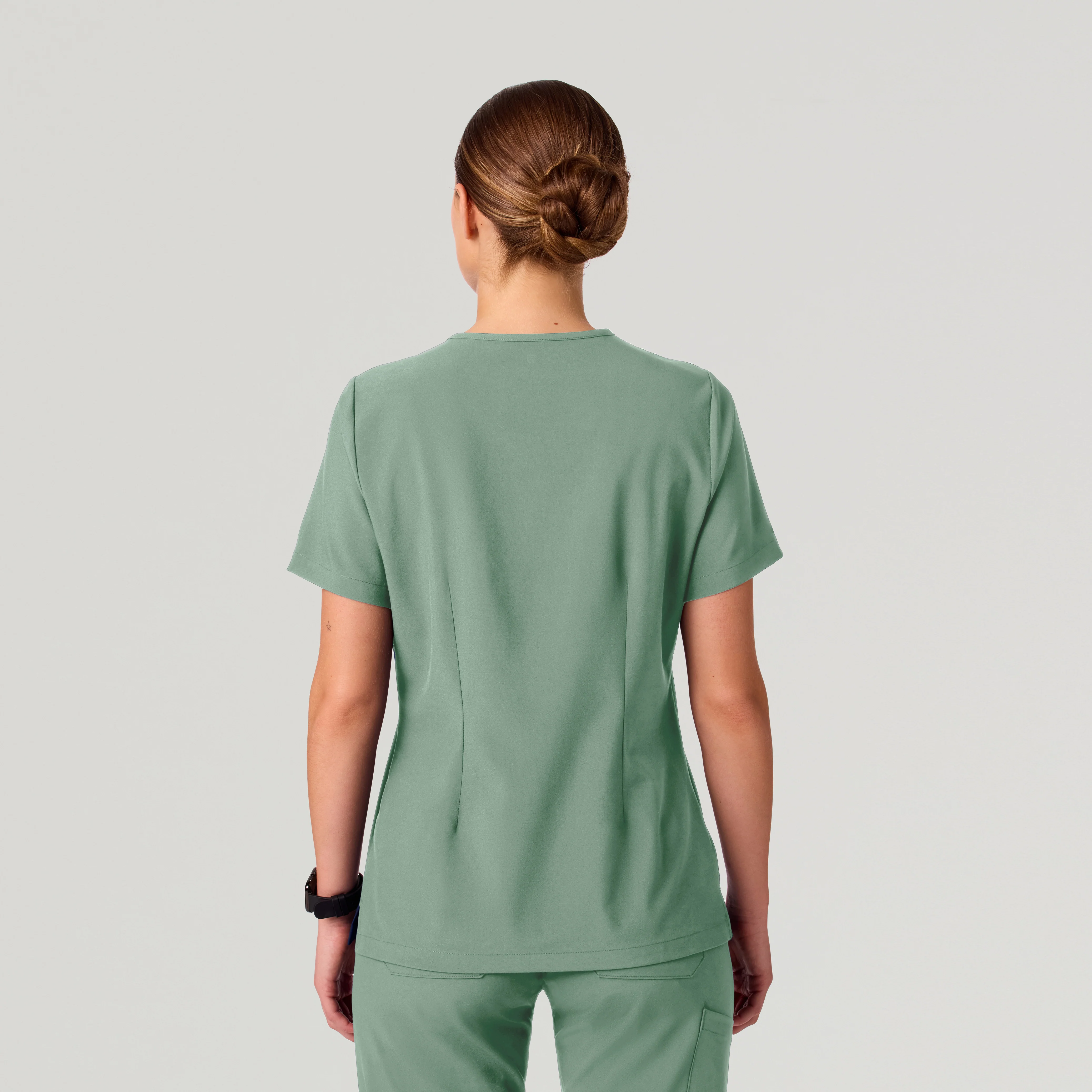 Harlow Slim 1-Pocket Scrub Top - Sage - Image 4